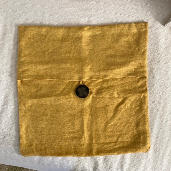 Pottery Barn Linen Pillow Cover - Picture 1 of 4